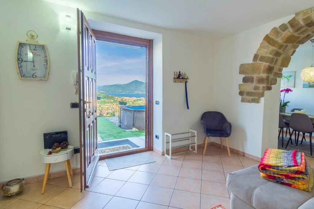 Vicolo Dei Fiori Villa Luino Buitenkant foto